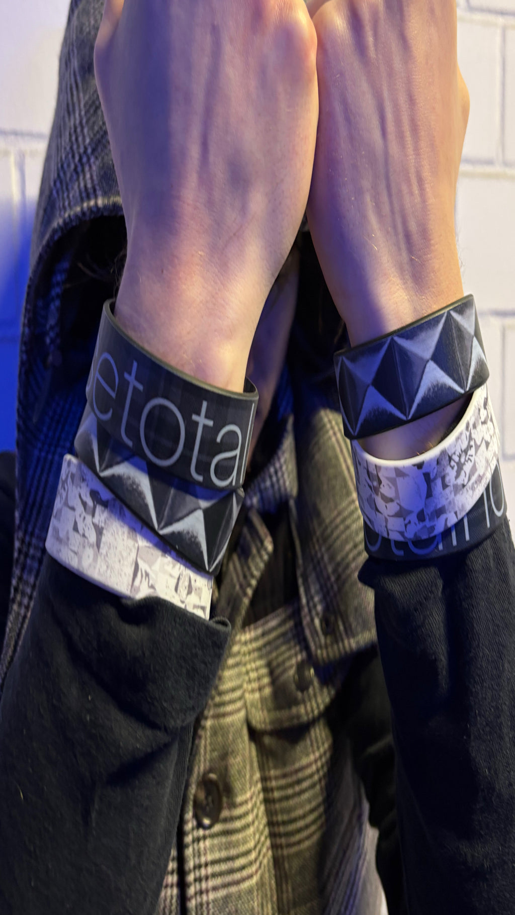 nonsense wristbands set